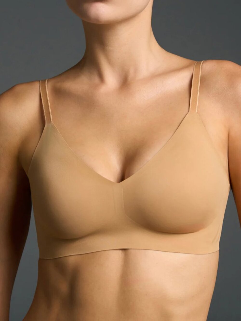 EBY Women's Seamless Relief Bra with Adjustable Straps